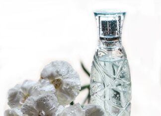 Co o intensywności zapachu perfum mówi stężenie esencji