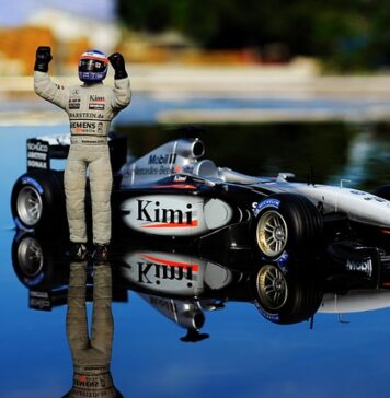 Ile jedzie McLaren F1?