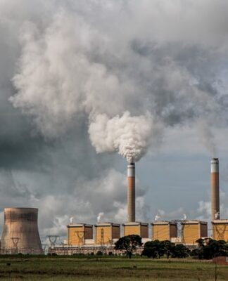 Ile litrów ma zbiornik paliwa Renault Megane 2?