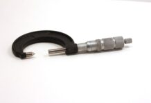 Co można zmierzyć mikrometrem?