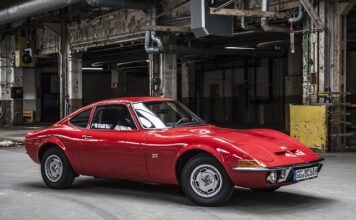 Jak wyjąć zagłówki Opel Meriva?