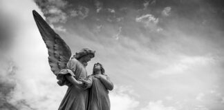 Co na cmentarz na Wszystkich Świętych?