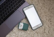 Ile luksów na biurku? Ile luksów na biurku?